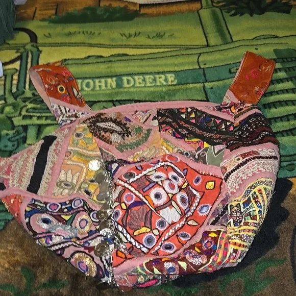 Tylie Malibu Patchwork Xl Bohemian Tote - Picture 10 of 10